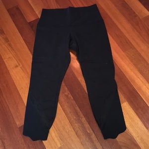 Lululemon wunder under crop